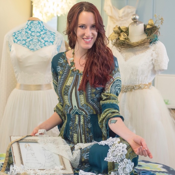 Hey, High Vibe Bride!!! 👗 🧚🏻‍♀️✨ - Picture 2 of 3